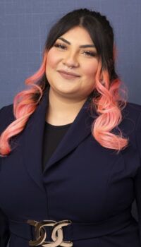 Claudia Flores